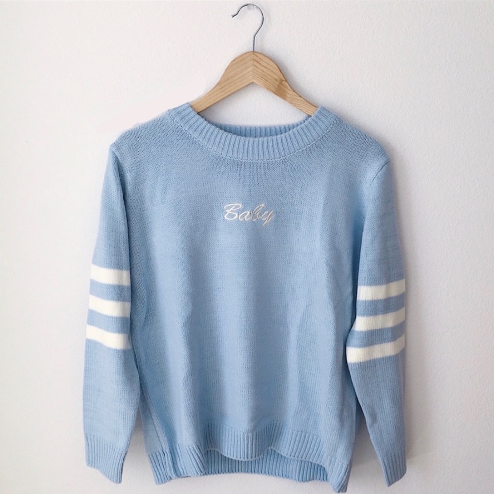 Cute knit sweater ✨ Baby
